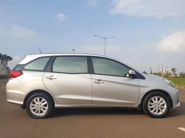 Honda Mobilio 1.5 ECVT AT 3