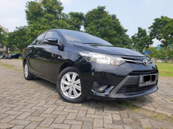 Toyota Vios 1.5 EAT CVT 4